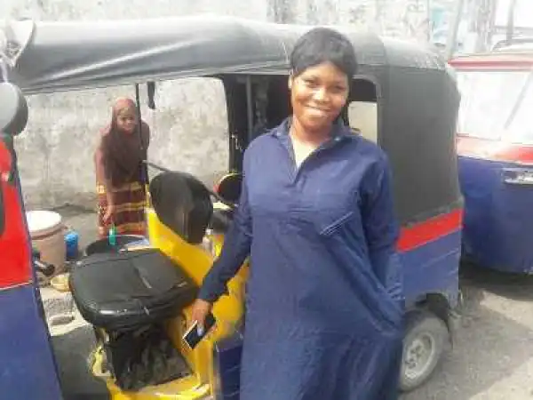 Meet The Pretty Lady Who Drives Keke To Sponsor Herself Through School. Photos